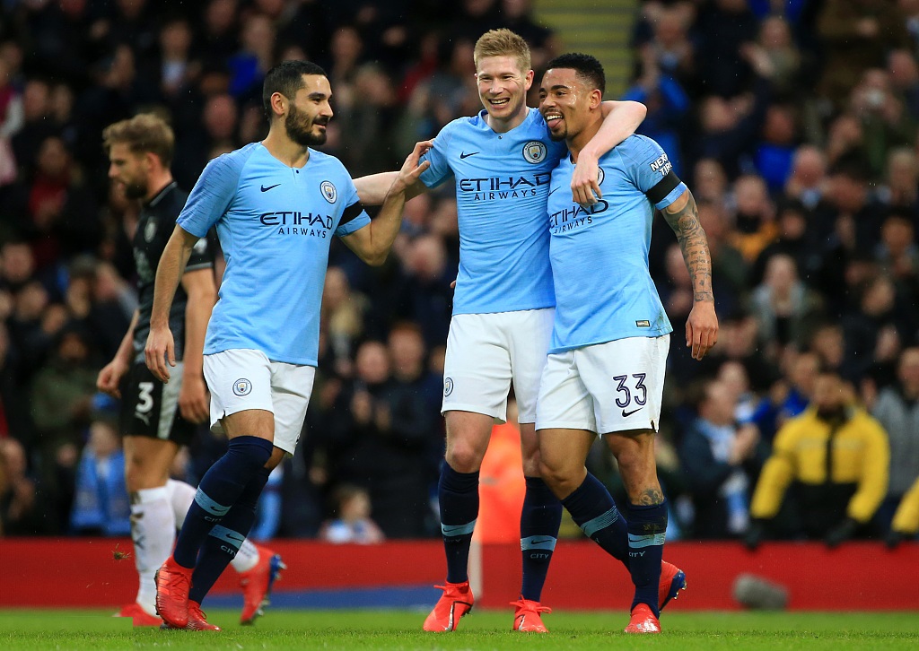 佛罗伦萨意甲前14轮后比上赛季同期少了25分，创意甲历史纪录（意甲前14轮，佛罗伦萨较上季同期少25分，刷新意甲历史纪录）