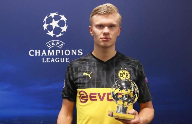 费迪南德之子洛伦兹签下首份职业合同，新赛季为布莱顿U21效力