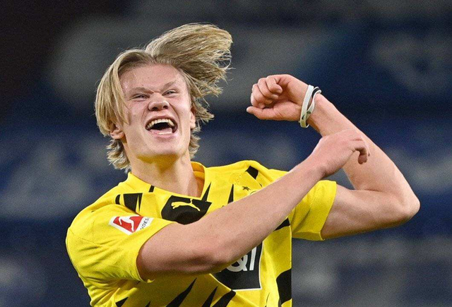 铜梁龙贺国安夺冠：是对往日辉煌的致敬，更是新征程的起点