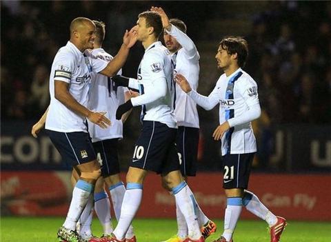 各项赛事助攻14次！奥利塞双线领跑欧冠和五大联赛助攻榜（多线14助！奥利塞欧冠与五大联赛助攻榜双料领跑）