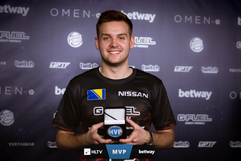 aurora 击败 Falcons 以进入 2025 年电子竞技世界杯总决赛